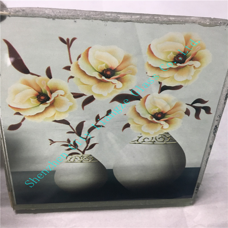 Wall Decoration Drawing Glass with Crystal Glass