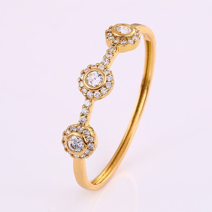 Fashion 18k Gold-Plated Elegant Bangle with Round Zircon