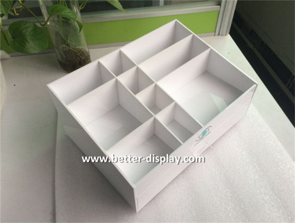 Custom White Acrylic Eyelash Organizer
