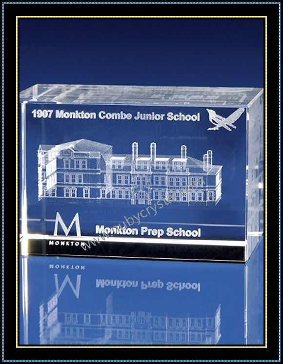 Crystal Engraved with School Images for Souvenir Gift