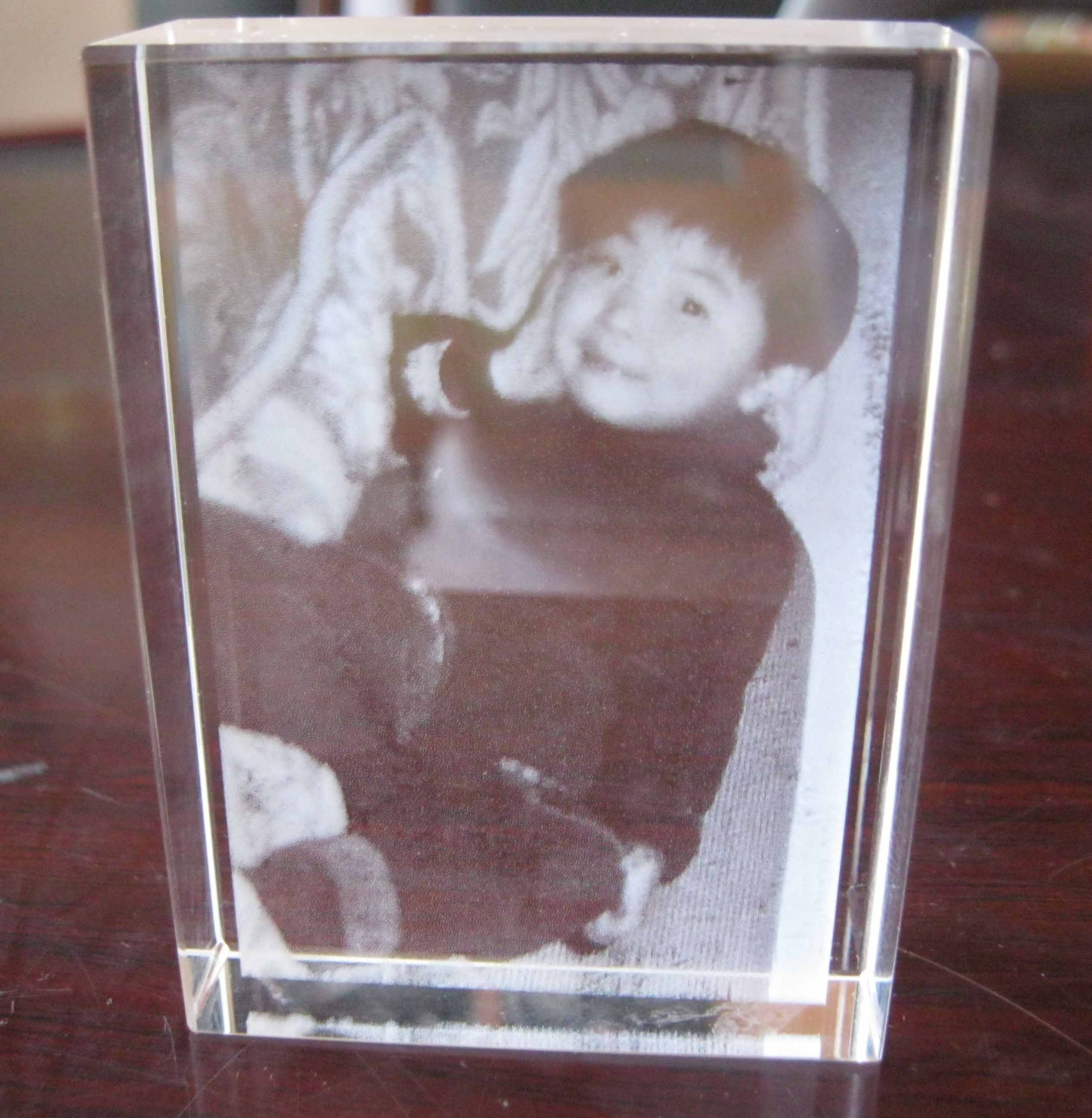 Crystal Cube with 2D Inner Laser for Photo Frame