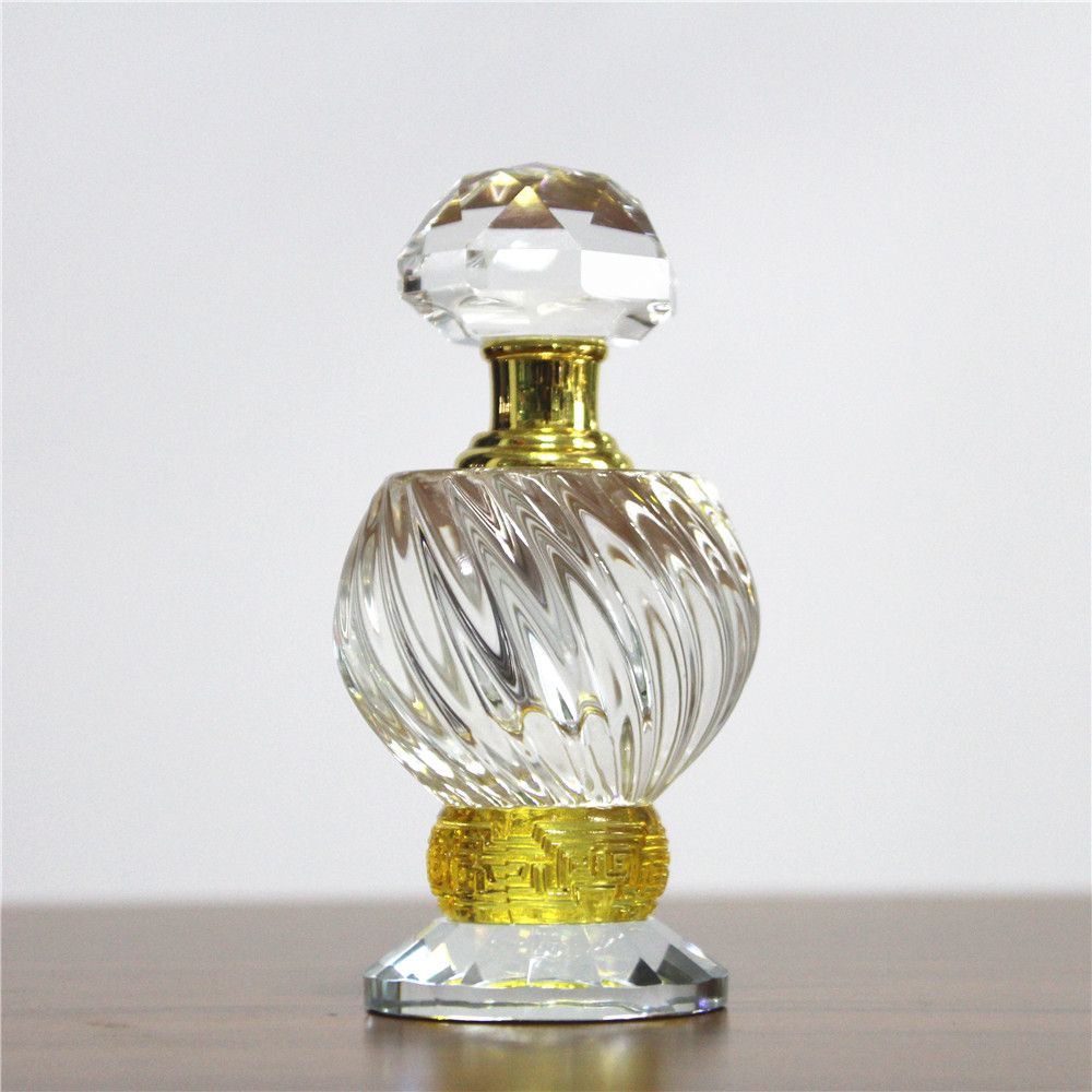 Jingyage 2017 Bottle for Car Perfume Refillable Crystal Perfume Bottle with Spiricle