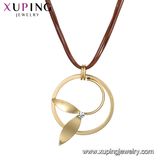00635 Elegant Stone Jewelry Lovely Strawberry Pendant Necklace
