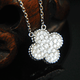 Four-Leave Clover Pendant Fashion Jewelry Necklace