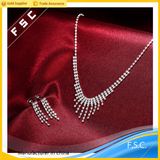 Vogue Simple Design Bridal Jewelry Set in Crystal for Wedding