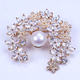 Flower Shaped Customized Metal CZ Crystal Brooch