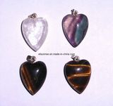 Semi Precious Stone Fashion Gemstone Heart Pendant (ESB01417)