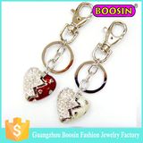 Promotional Custom Carbon Fiber 3D Crystal Rhinestone Heart Keychain