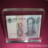 Clear 4 Sided Curved Wall Mounted Acrylic Magnetic Photo Frame
