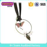 Direct Wholesale Custom Circle Necklace with a Butterfly