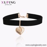 43609 Hot Love Heart Necklace with Key Pendant Jewelry Romantic Style for Ladies