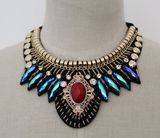 Lady Beaded Crystal Fashion Costume Choker Necklace (JE0013)