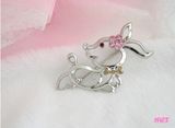 Brooch B1381