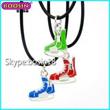Cheap Metal Alloy Custom Enamel Skate Charm Necklace