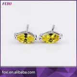 Horse Eye Shape Simple Stud Earring with Single Stone