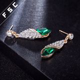 Fashion Jewellery Gold Plated Geometrical Shape Diamond Alloy Earrings