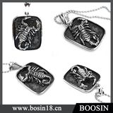Fashion Animal Embossed Scorpion Metal Pendant Necklace for Men