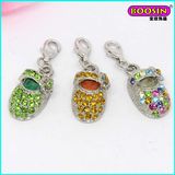 Factory Direct Sale Custom Cheap Bulk Metal Pendant with Crystal
