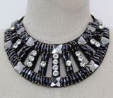 Women Fashion Navy Blue Crystal Chunky Collar Necklace (JE0152-2)