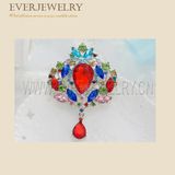Metal Zinc Gold Brooches Pin with Rhinestone