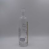 Customizing Rounded Liquor Spirits Bottle 750ml with Guala Cap