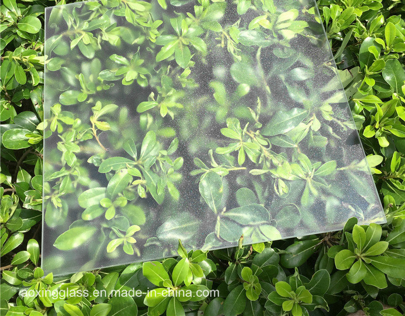 Clear Low Iron Glass Patterned Tempered Solar Panel Ar Coated Photovoltaic Glass